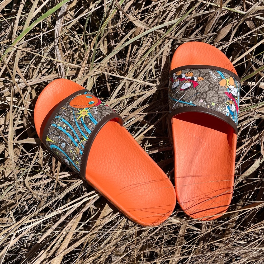 Gucci Donald Duck Beige Slide Disney GG Supreme Size 38 7.5 Sandal Orange 649655 - Picture 13 of 17